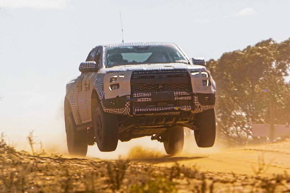 Έρχεται «πετώντας» το νέο Ford Ranger Raptor (+video)
