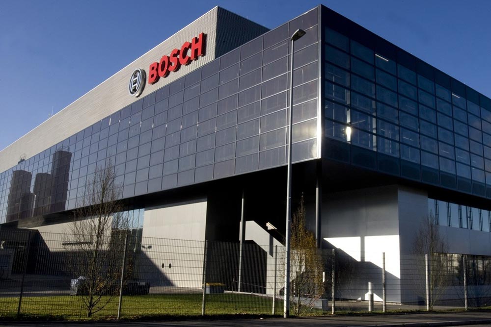 Τεράστια επένδυση της Bosch για την παραγωγή ημιαγωγών