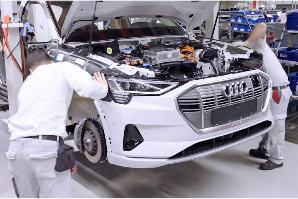 «Στοπ» στην παραγωγή της Audi λόγω Ουκρανίας
