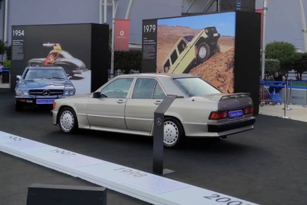 H Mercedes-Benz Ελλάς από το παρελθόν στο μέλλον