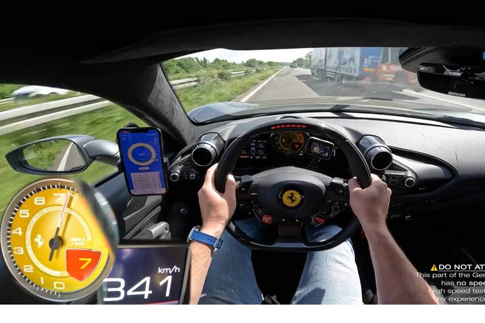 Ferrari F8 Tributo με το γκάζι «τέντα» (+video)