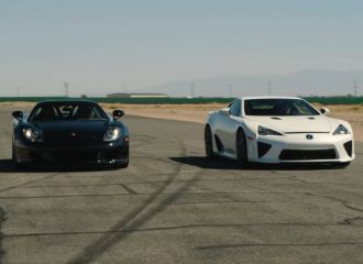 Οργασμικά ντεσιμπέλ από Porsche Carrera GT & Lexus LFA