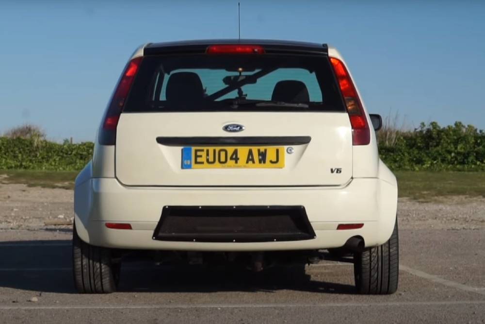 To κεντομήχανο V6 Ford Fiesta MK5 (+video)