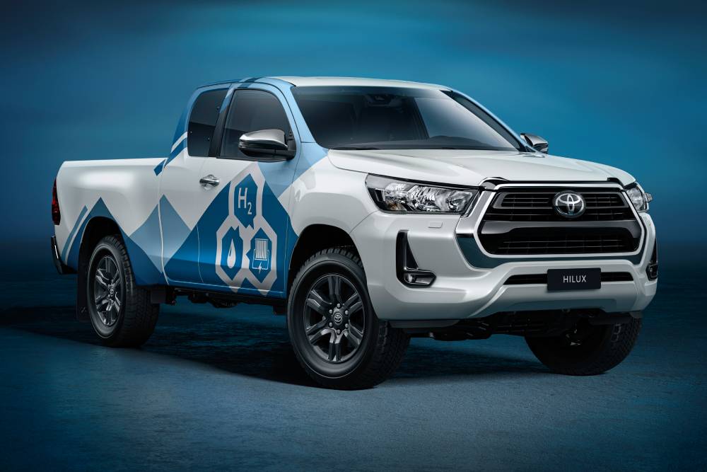 Η Toyota εξελίσσει υδρογονοκίνητο Hilux
