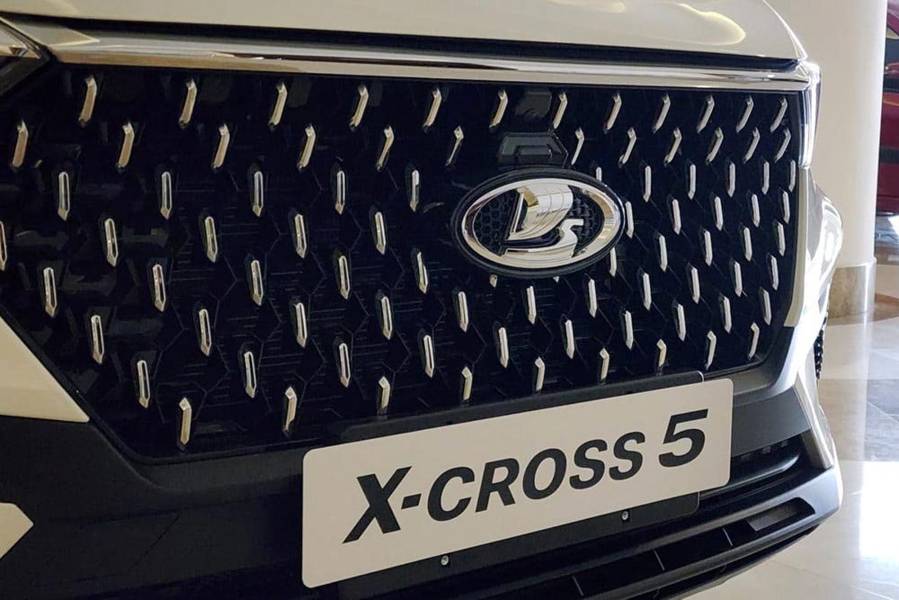 Νέο μικρομεσαίο Crossover Lada X-Cross 5