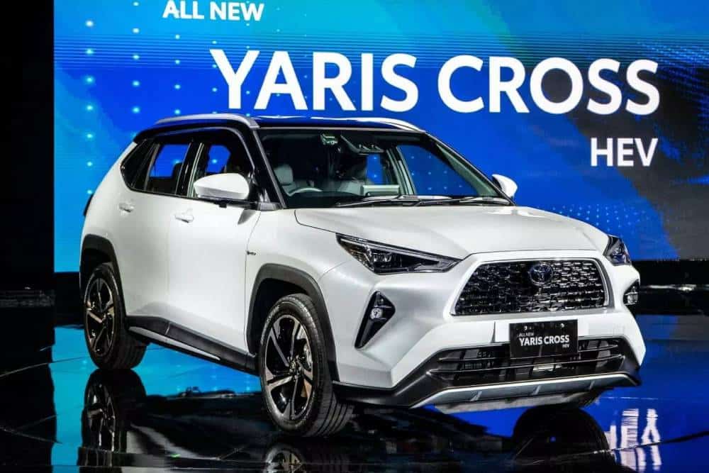Νέο Toyota Yaris Cross – μίνι RAV4