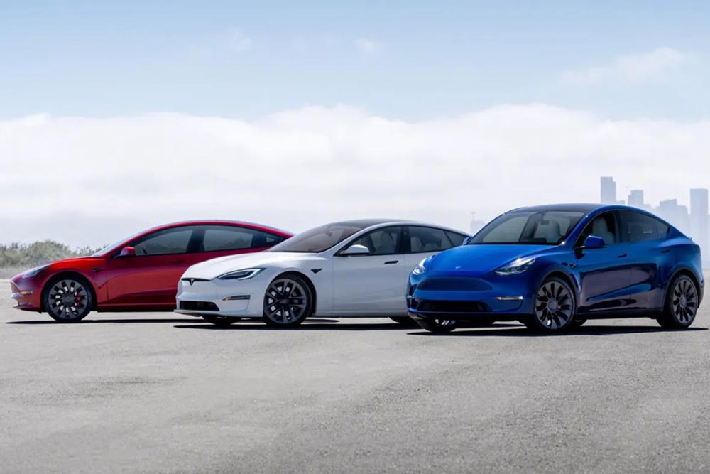 Δυσαρεστημένοι πελάτες επιστρέφουν τα Tesla