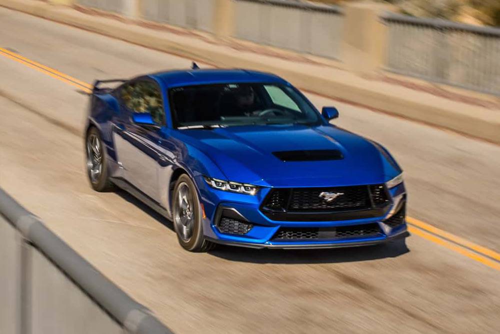 Ford: «Καμία ηλεκτρική Mustang, υβριδική μπορεί»