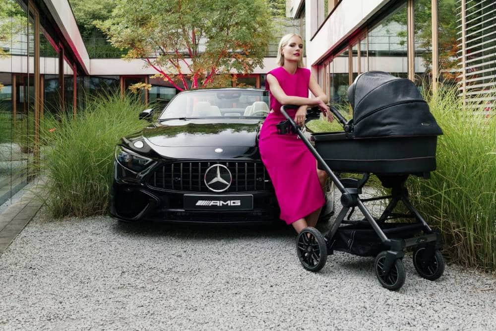 Καροτσάκι Mercedes-AMG για τα πιο γρήγορα μωρά