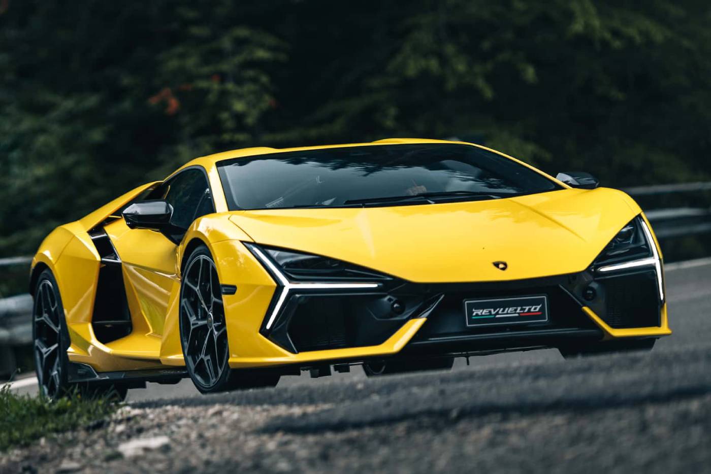 Sold out μέχρι το 2026 η Lamborghini Revuelto