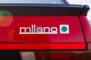 Βέρα Alfa Romeo Milano για το ληξιαρχείο