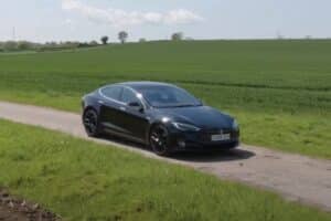Tesla με 700.000 χλμ. δεν έχει αλλάξει μπαταρία!