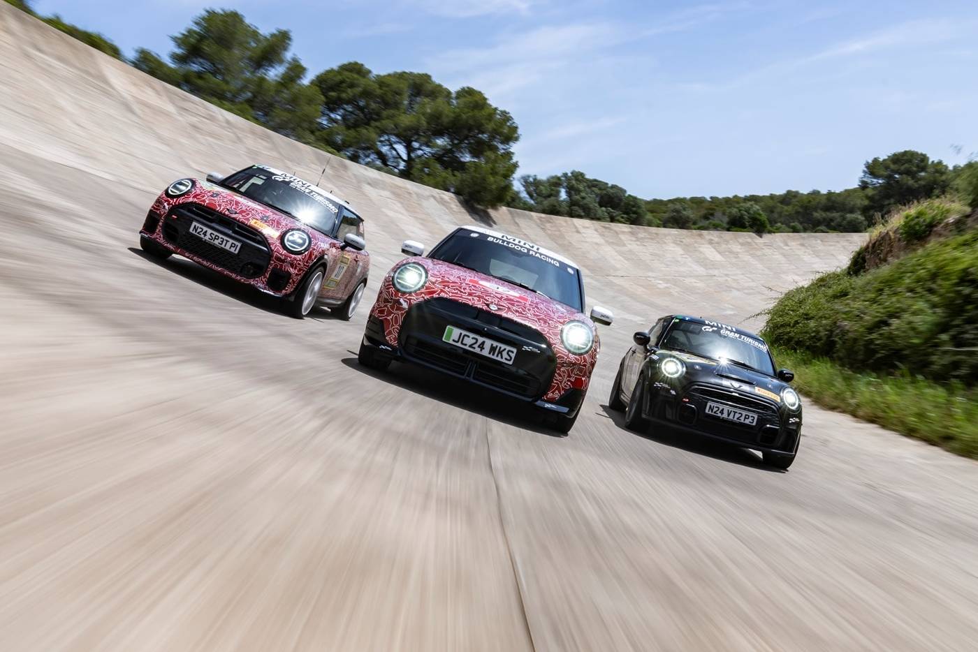 Έρχεται γκαζωμένο το νέο MINI Cooper JCW