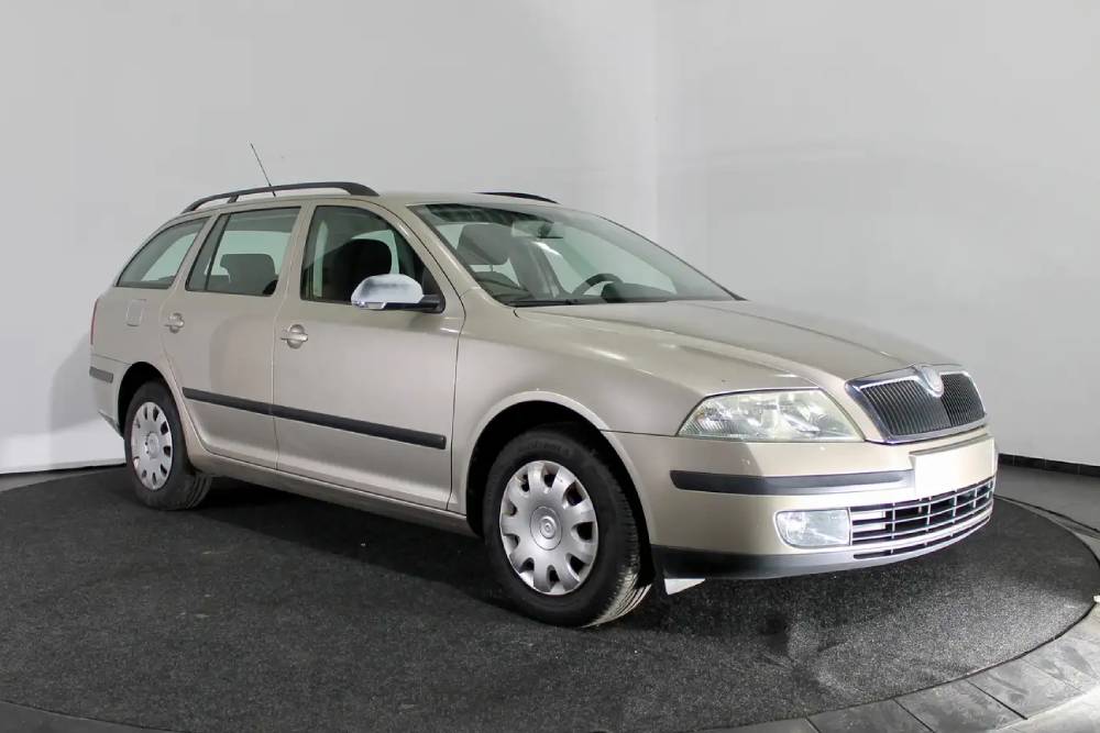 Άτρωτη Skoda Octavia 5 με 325.000 χλμ.