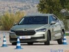 Πληθωρικό το νέο Skoda Superb στον τάρανδο (+video)