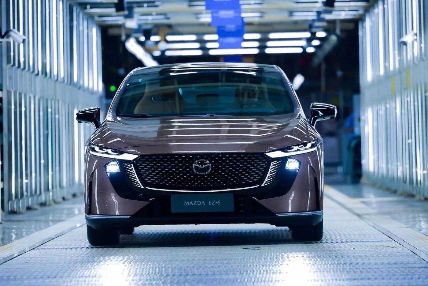 Το Mazda EZ-6 EV δείχνει το νέο 6 (+video)