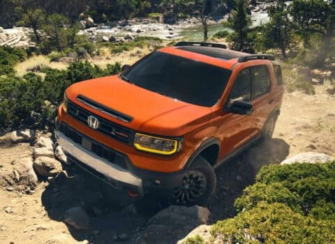 Νέο Honda Passport 3.5 V6 διψάει για βουνά (+video)