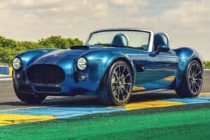 Νέα βασική AC Cobra με 2.0λιτρο τούρμπο κινητήρα