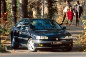 Τί λάνσαρε για πρώτη φορά το Renault Safrane;