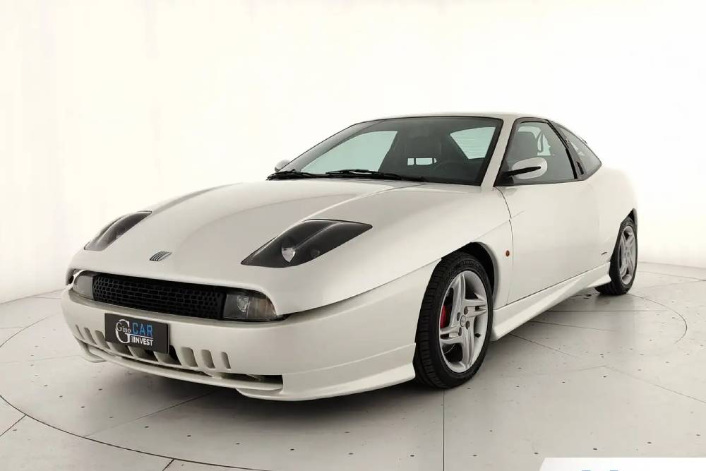 «Κρέμα» Fiat Coupe 20V Turbo στις 30.000+ ευρώ