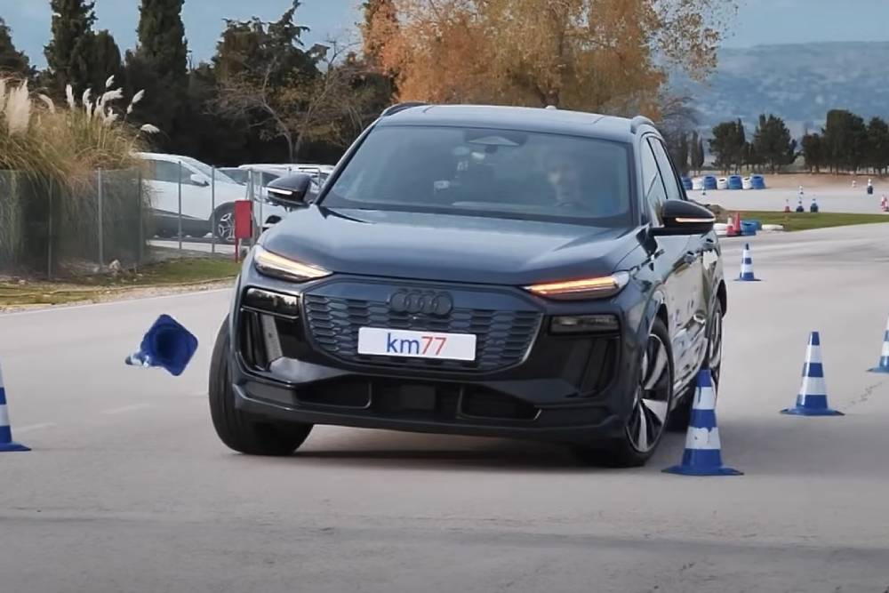 «Μπούκες» του Audi Q6 e-tron στον τάρανδο (+video)