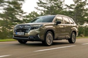 Οδηγούμε το νέο Subaru Forester 2.0i e-Boxer