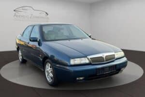 Lancia Kappa 20V Turbo διδάσκει φινέτσα