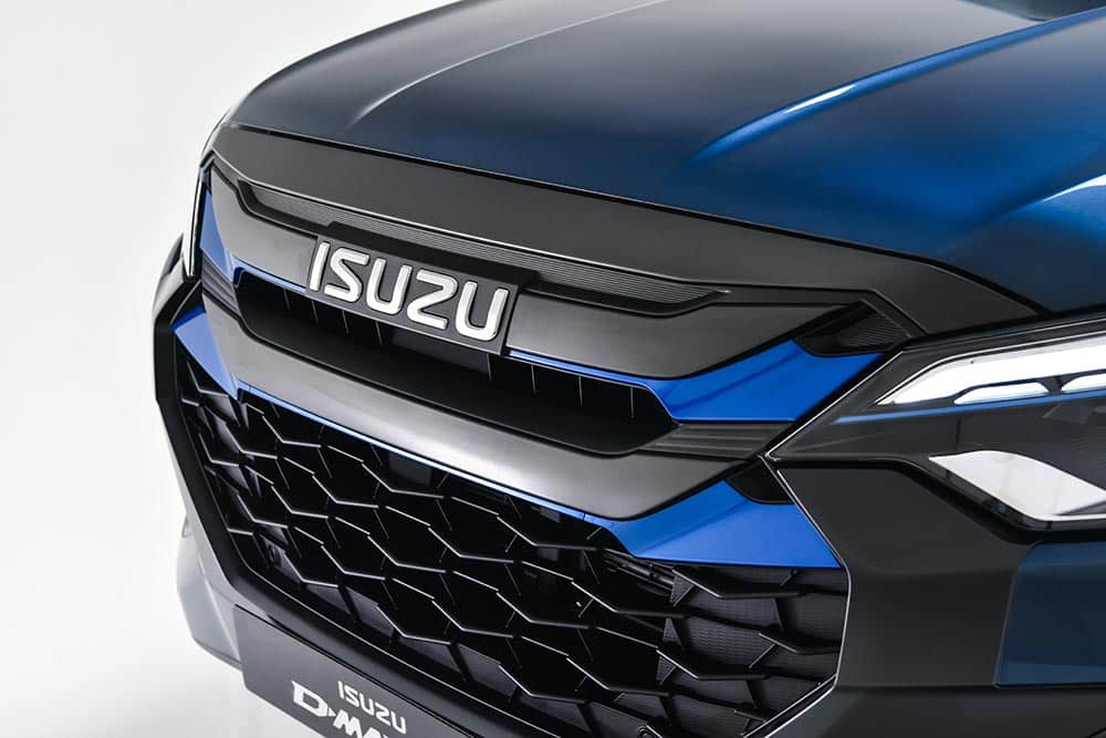 https://cdn.autogreeknews.gr/wp-content/uploads/2025/04/The-New-Isuzu-D-Max-EV-10.jpg