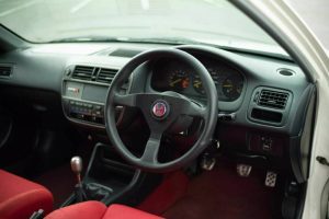 1997-Honda-Civic-Type-R-Auction-18-2048×1365