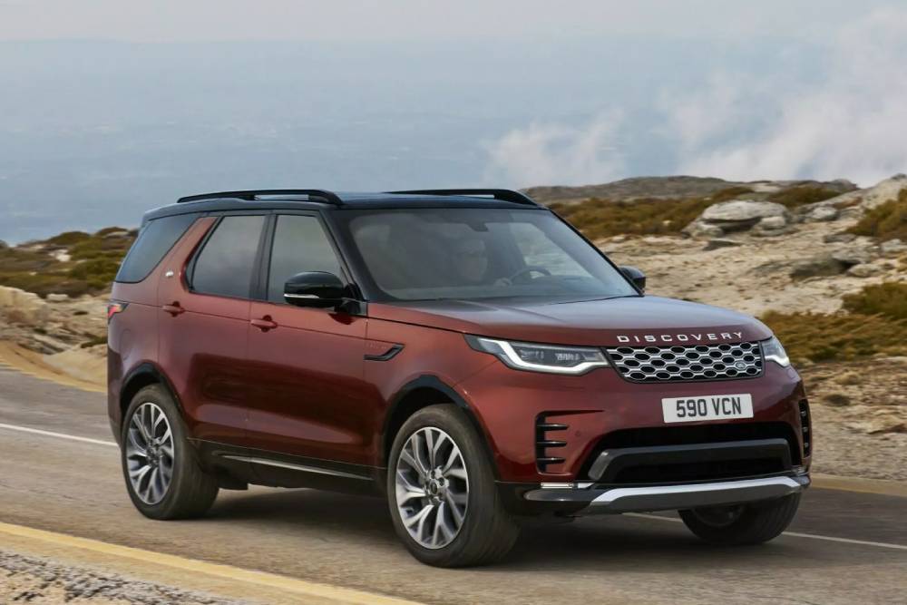 https://cdn.autogreeknews.gr/wp-content/uploads/2025/05/2026-Land-Rover-Discovery-Gemini-521-7-2048x1152-1.jpg