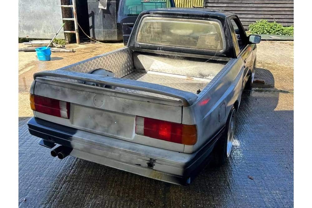 https://cdn.autogreeknews.gr/wp-content/uploads/2025/05/BMW-325i-Turbo-Pickup-Conversion-8.jpg