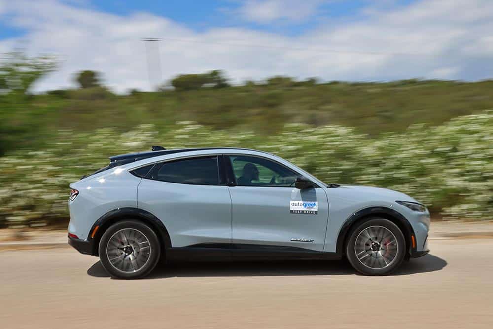 https://cdn.autogreeknews.gr/wp-content/uploads/2025/05/Ford-Mustang-Mach-E-X-13.jpg