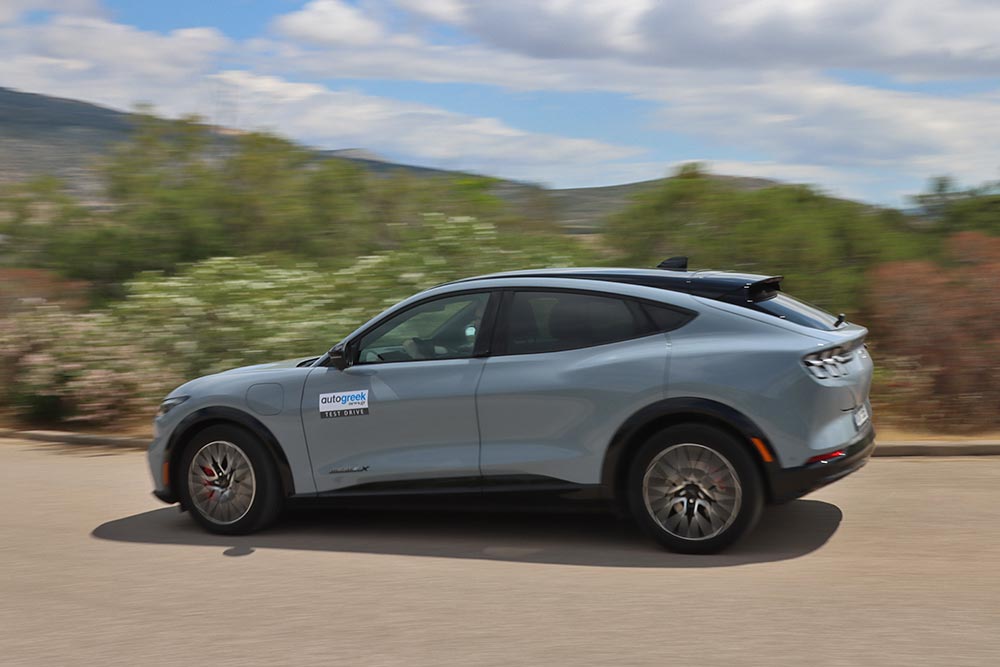 https://cdn.autogreeknews.gr/wp-content/uploads/2025/05/Ford-Mustang-Mach-E-X-14.jpg