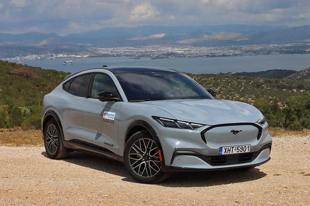 https://cdn.autogreeknews.gr/wp-content/uploads/2025/05/Ford-Mustang-Mach-E-X-15.jpg