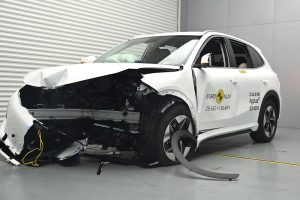 Geely-EX5-crash-test-(4)