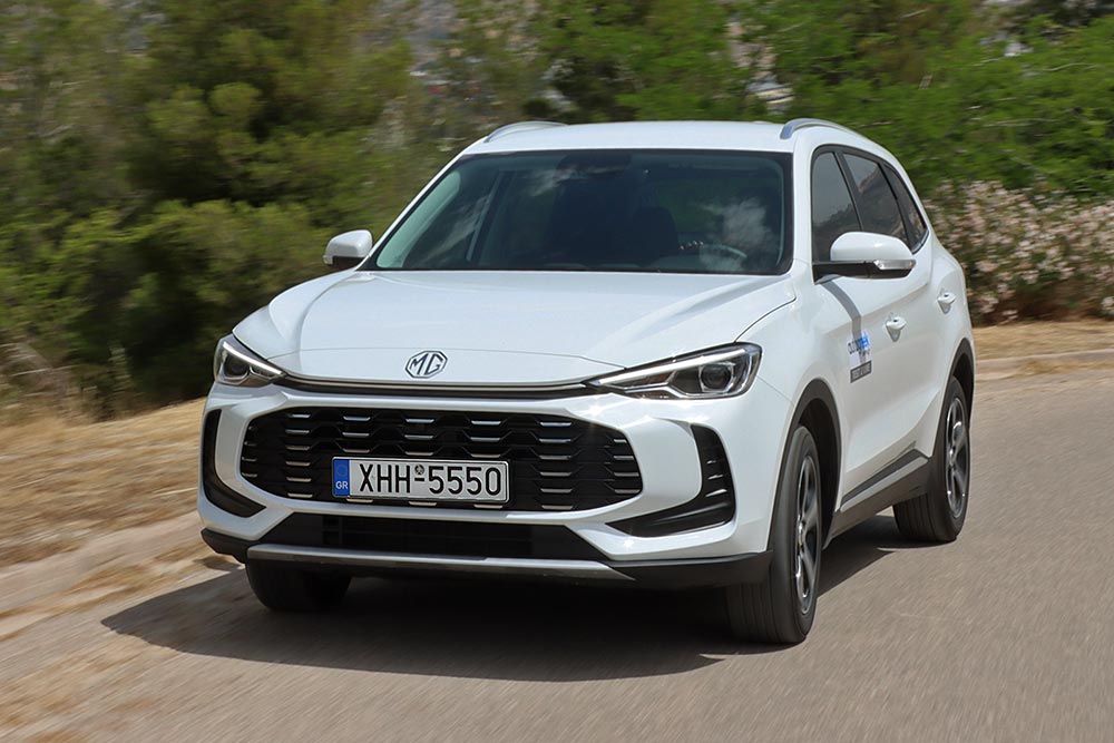 https://cdn.autogreeknews.gr/wp-content/uploads/2025/05/MG-ZS-MAX-HYBRID-7.jpg