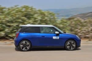 MINI Cooper SE 2025 (17)