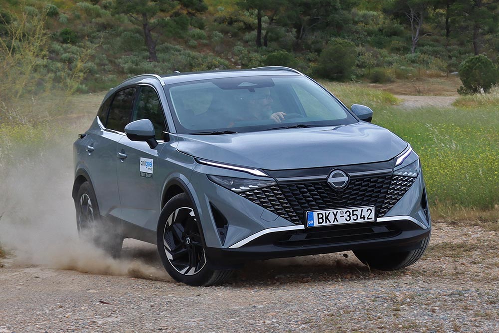 https://cdn.autogreeknews.gr/wp-content/uploads/2025/05/Nissan-Qashqai-1.3-158-PS-X-Tronic-4WD-12.jpg