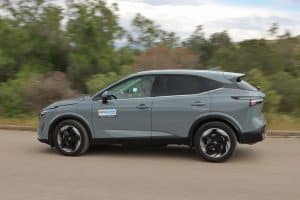 Nissan Qashqai 1.3 158 PS X-Tronic 4WD (24)