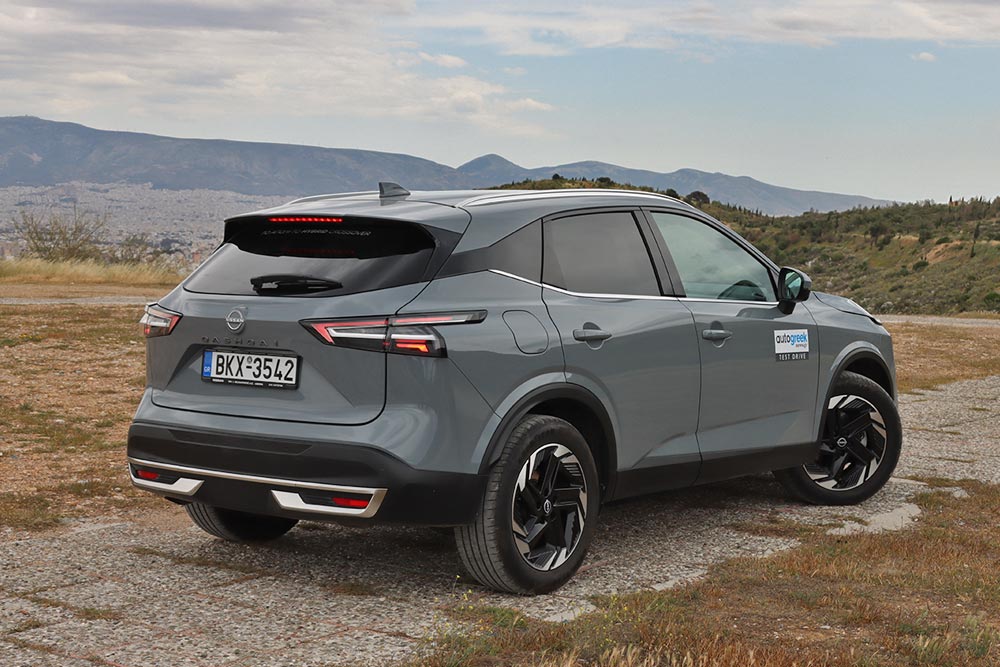 https://cdn.autogreeknews.gr/wp-content/uploads/2025/05/Nissan-Qashqai-1.3-158-PS-X-Tronic-4WD-8.jpg