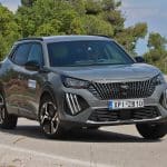 Peugeot 2008 1.2 Hybrid (37)