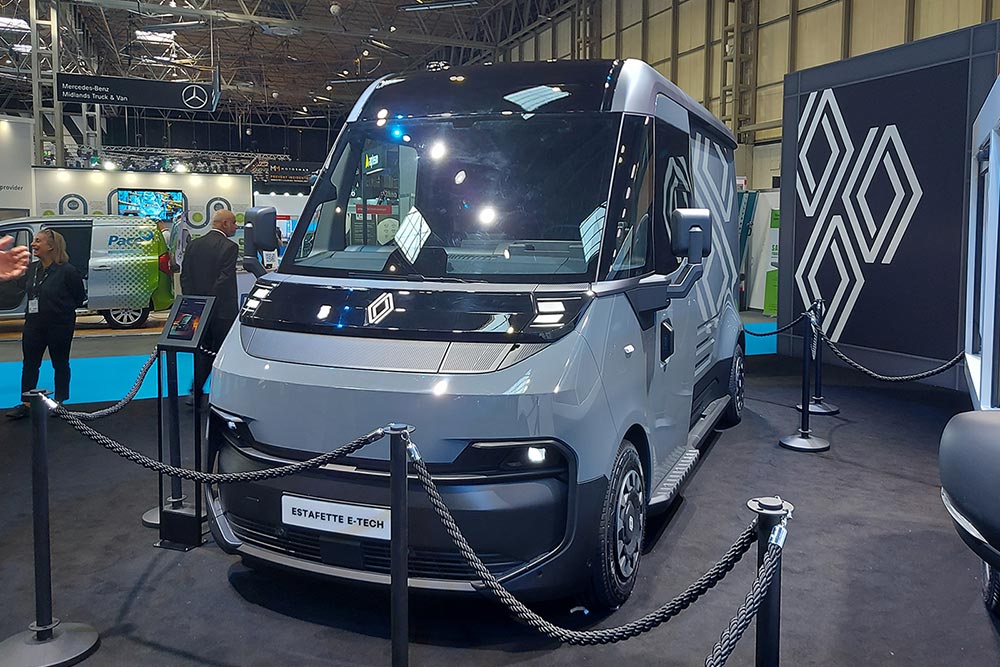https://cdn.autogreeknews.gr/wp-content/uploads/2025/05/Renault-LCV-2025-1.jpg