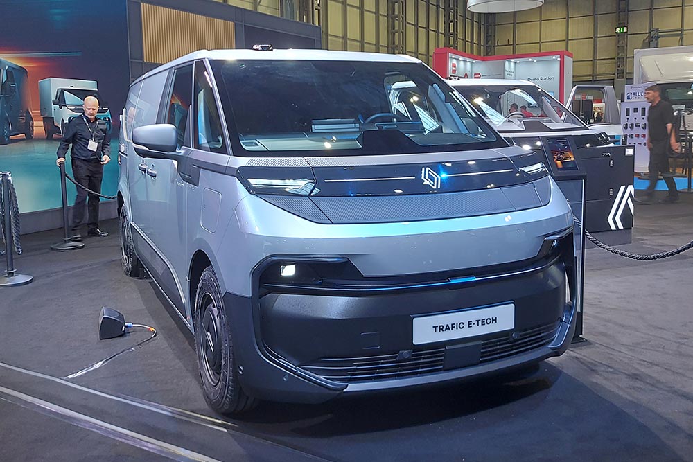 https://cdn.autogreeknews.gr/wp-content/uploads/2025/05/Renault-LCV-2025-10.jpg