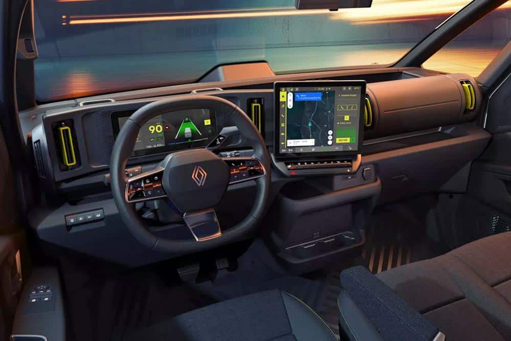 https://cdn.autogreeknews.gr/wp-content/uploads/2025/05/Renault-Trafic-E-Tech-electric-interior.jpg