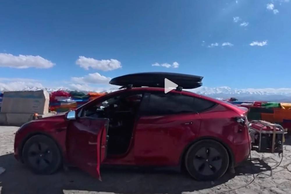 https://cdn.autogreeknews.gr/wp-content/uploads/2025/05/Tesla-range-extender-China-00005-2048x1281-1.jpg