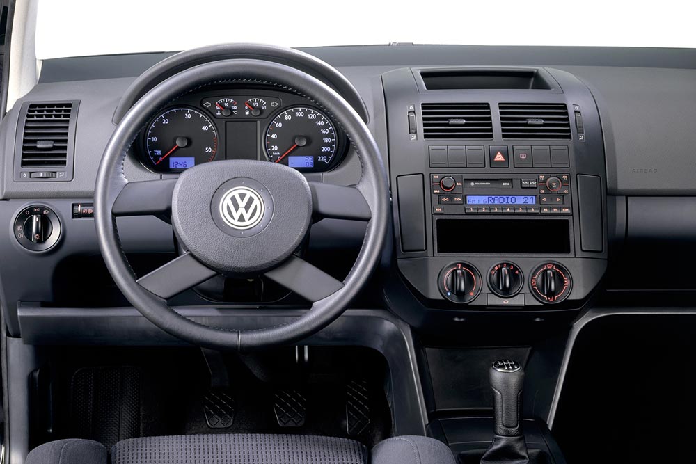 https://cdn.autogreeknews.gr/wp-content/uploads/2025/05/VW-Polo-Gens-6.jpg