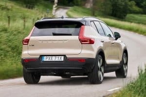 Volvo_EX40_rear