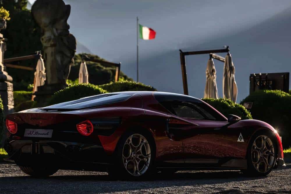 https://cdn.autogreeknews.gr/wp-content/uploads/2025/05/alfa-romeo-33-stradale-triumphiert-beim-concorso-d-2.jpg
