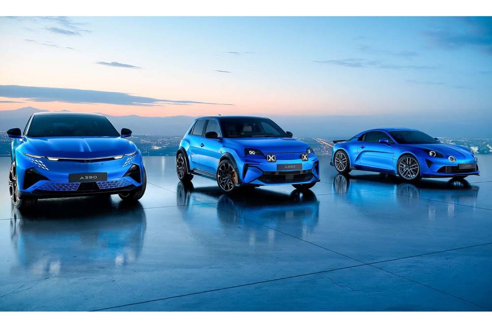 https://cdn.autogreeknews.gr/wp-content/uploads/2025/05/alpine-a390-2025-9.jpg