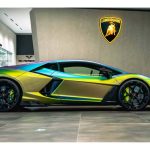 color-changing-lamborghini-revuelto-for-sale (1)